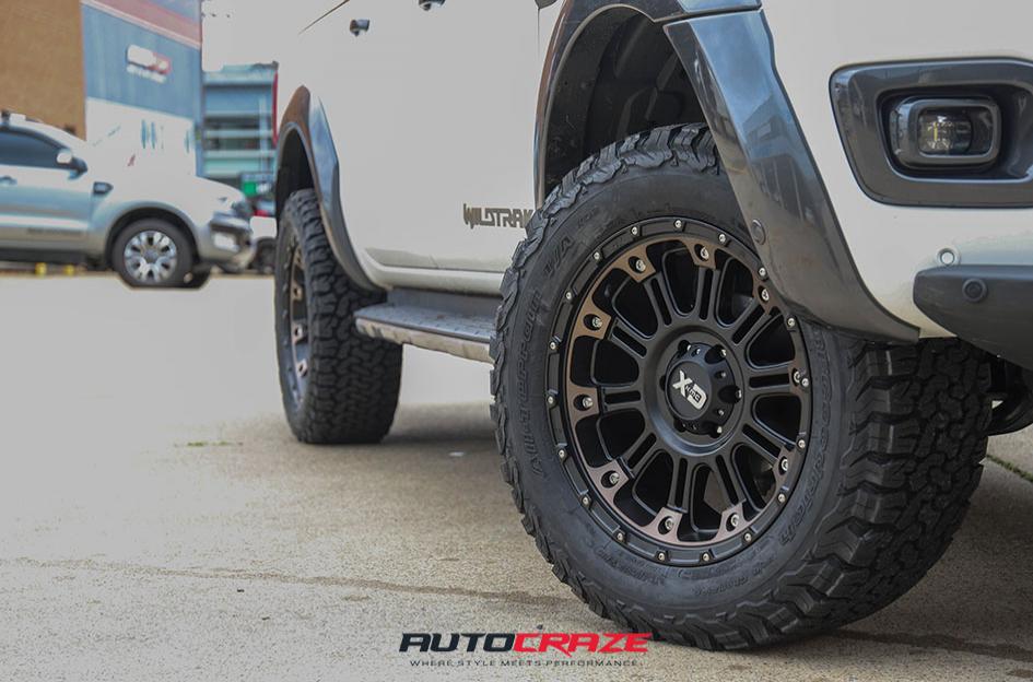FORD RANGER HOSS XD II SATIN BLACK DARK TINT